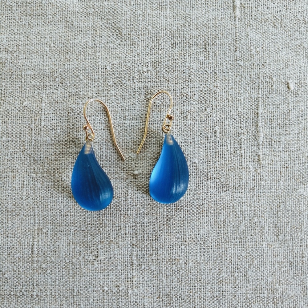 Alexis Bittar blue lucite drop earrings gold fill